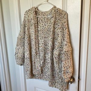 Amaryllis x Ashlee Nichols sweater size medium